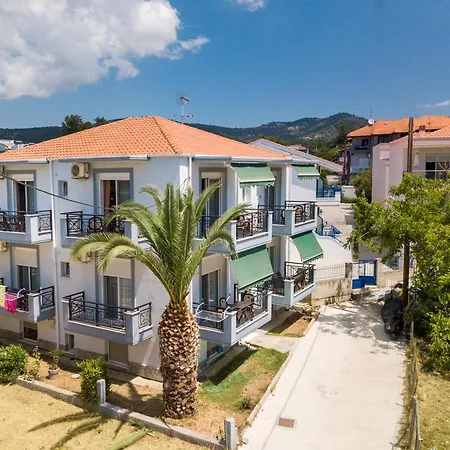 Apartahotel Maria Potos