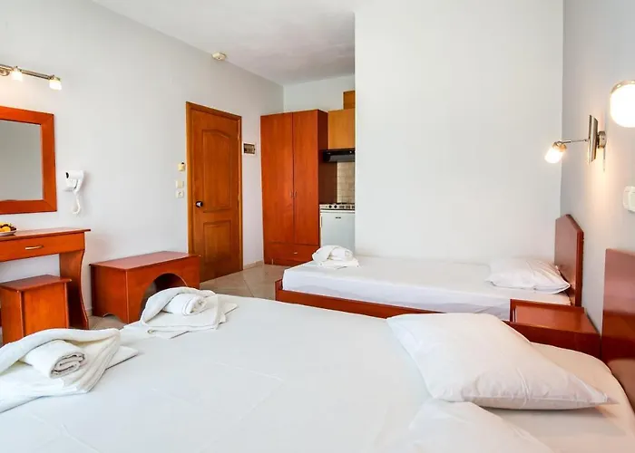 Maria Apartahotel 3*