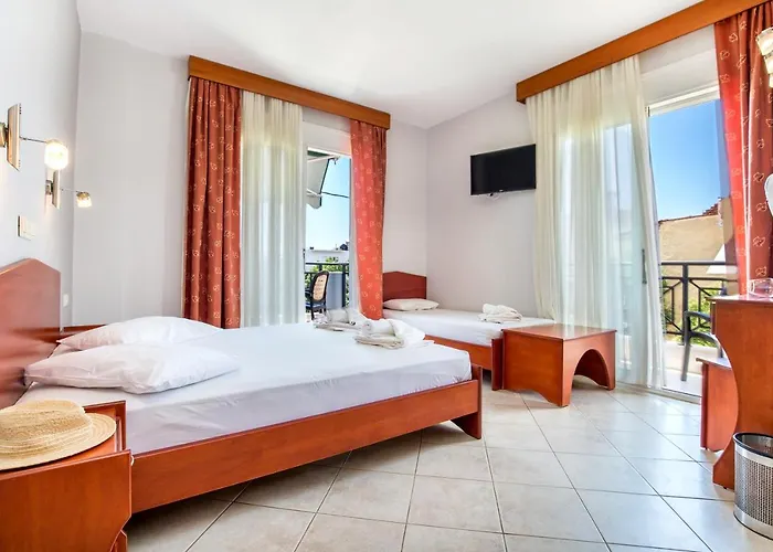 Aparthotel Maria 3*